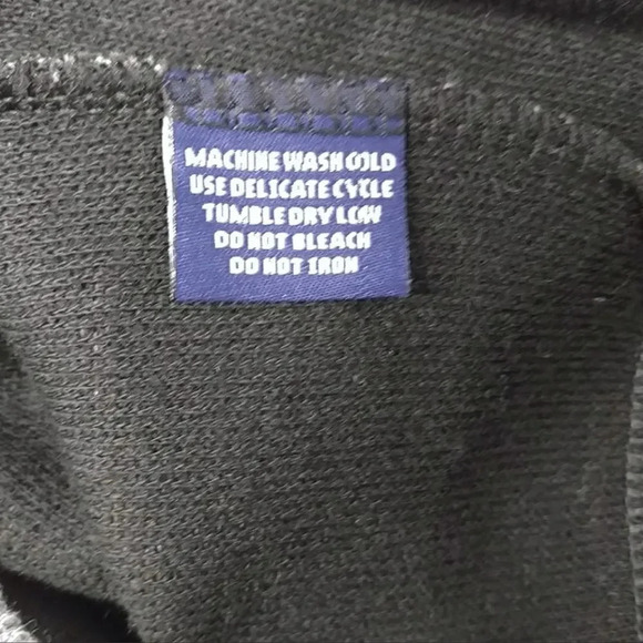 Sweater by Billy London V-Neck - Picture 5 of 7